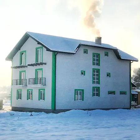 Лідія Bed & Breakfast *