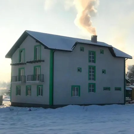 Лідія Bed & Breakfast Jasinja